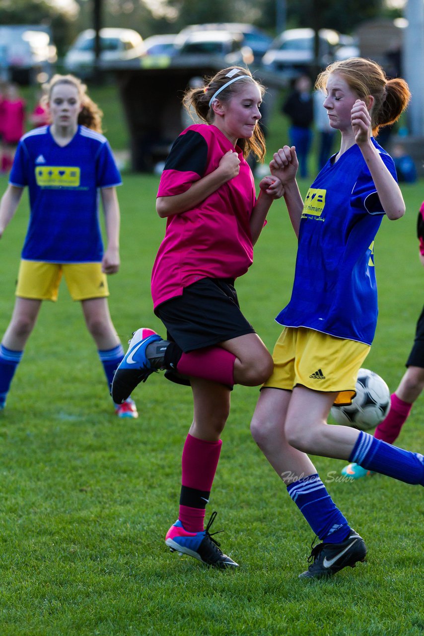 Bild 152 - B-Juniorinnen TSV Gnutz o.W. - SV Wahlstedt : Ergebnis: 1:1